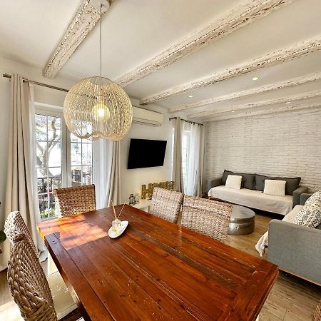 Old Town Modern Flat, 4 Minutes From Beach - Eaw Homes 马尔韦利亚 外观 照片