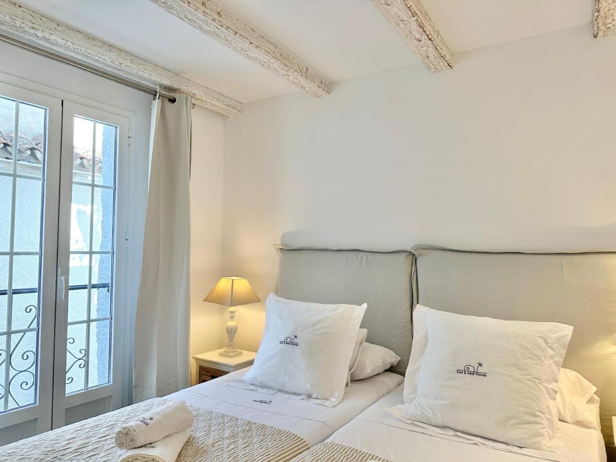 Old Town Modern Flat, 4 Minutes From Beach - Eaw Homes 马尔韦利亚 外观 照片